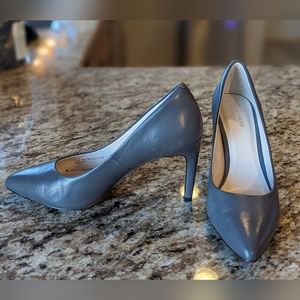 Size 6 Cole haan pumps